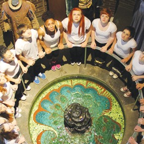 Dancers inspired by the works of Shakespeare Dancers inspired by the works of Shakespeare