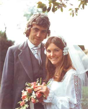 Willis and wife Heather at their wedding in 1974