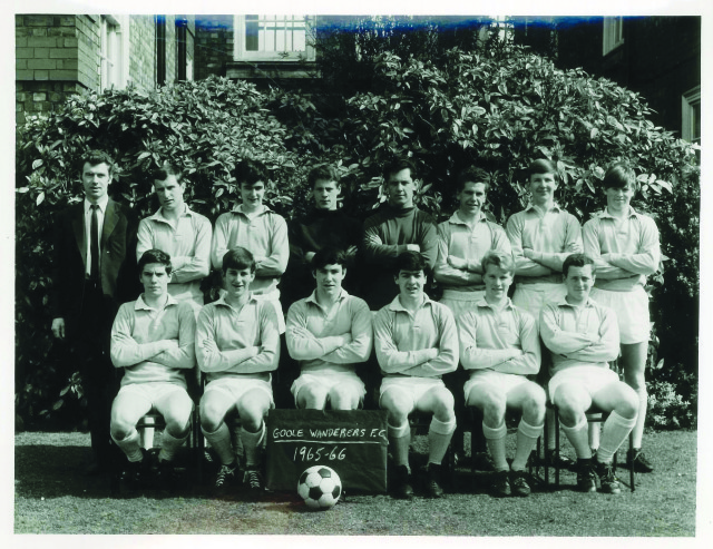 Coates (back, third from left) with Goole Wanderers Football Club in 1966