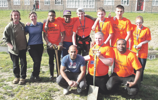 Barking & Dagenham College volunteers Barking & Dagenham College volunteers