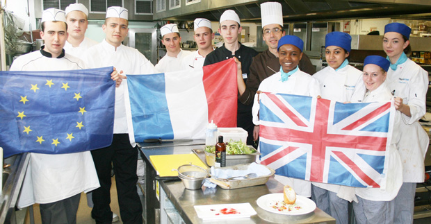 Sacre bleu...French students learn to make Scotch eggs Sacre bleu...French students learn to make Scotch eggs