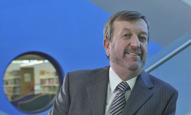 FE Commissioner offers president advice FE Commissioner offers president advice