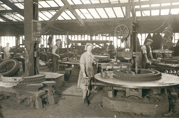 Feature: History of apprenticeships dating back to days of Elizabeth 1st Feature: History of apprenticeships dating back to days of Elizabeth 1st
