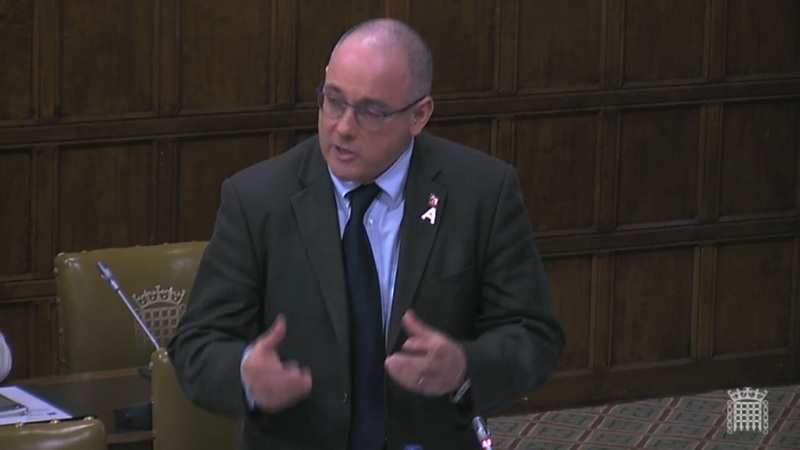 Minister accused of ‘hoodwinking the house’ over apprenticeship cuts Minister accused of ‘hoodwinking the house’ over apprenticeship cuts