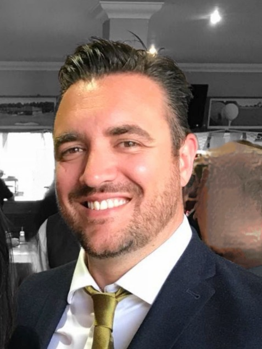 Headshot of Dan Beale