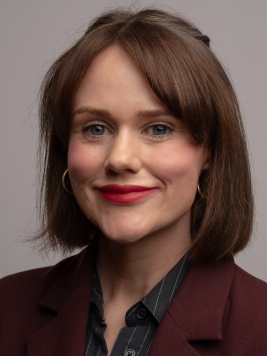 Headshot of Rebecca Durber